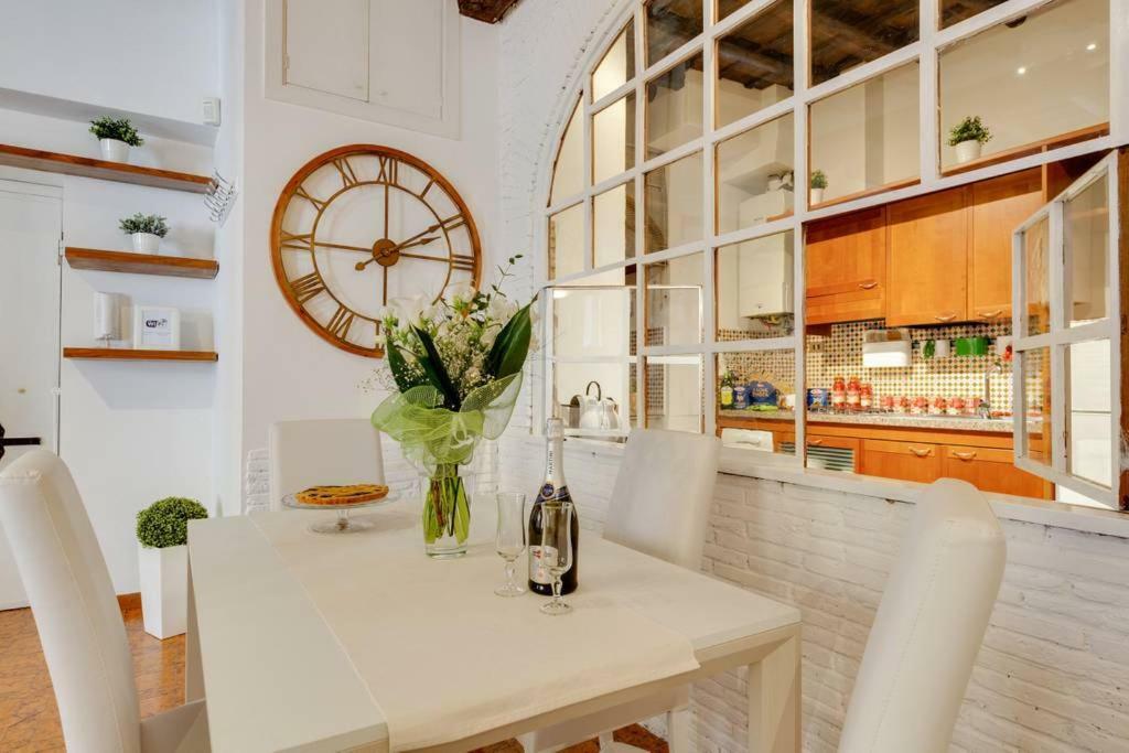 Arenula Luxury Apartment โรม ภายนอก รูปภาพ