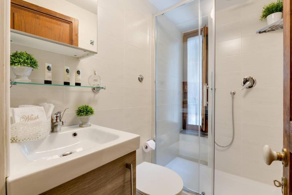 Arenula Luxury Apartment โรม ภายนอก รูปภาพ